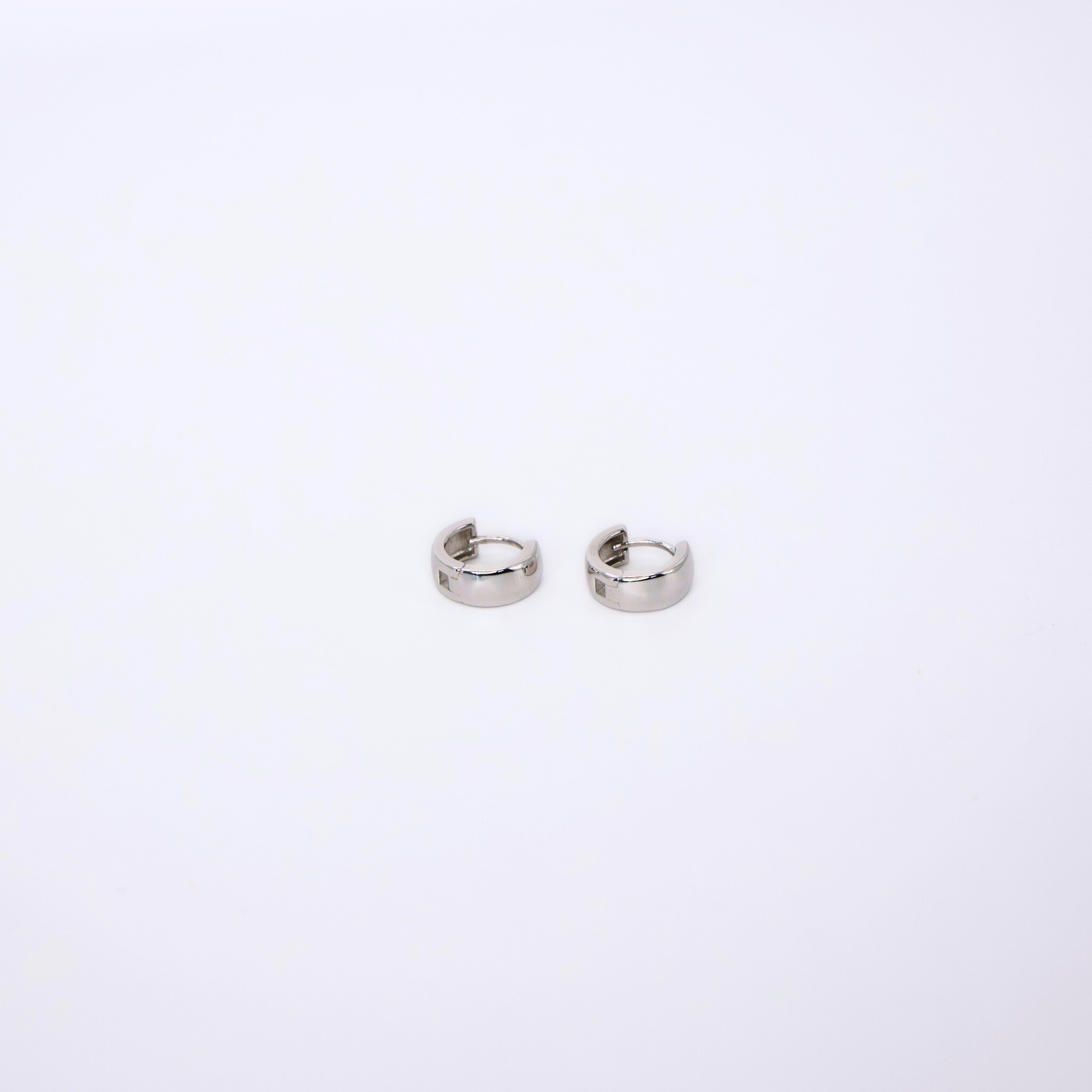 Flat Silver Huggies