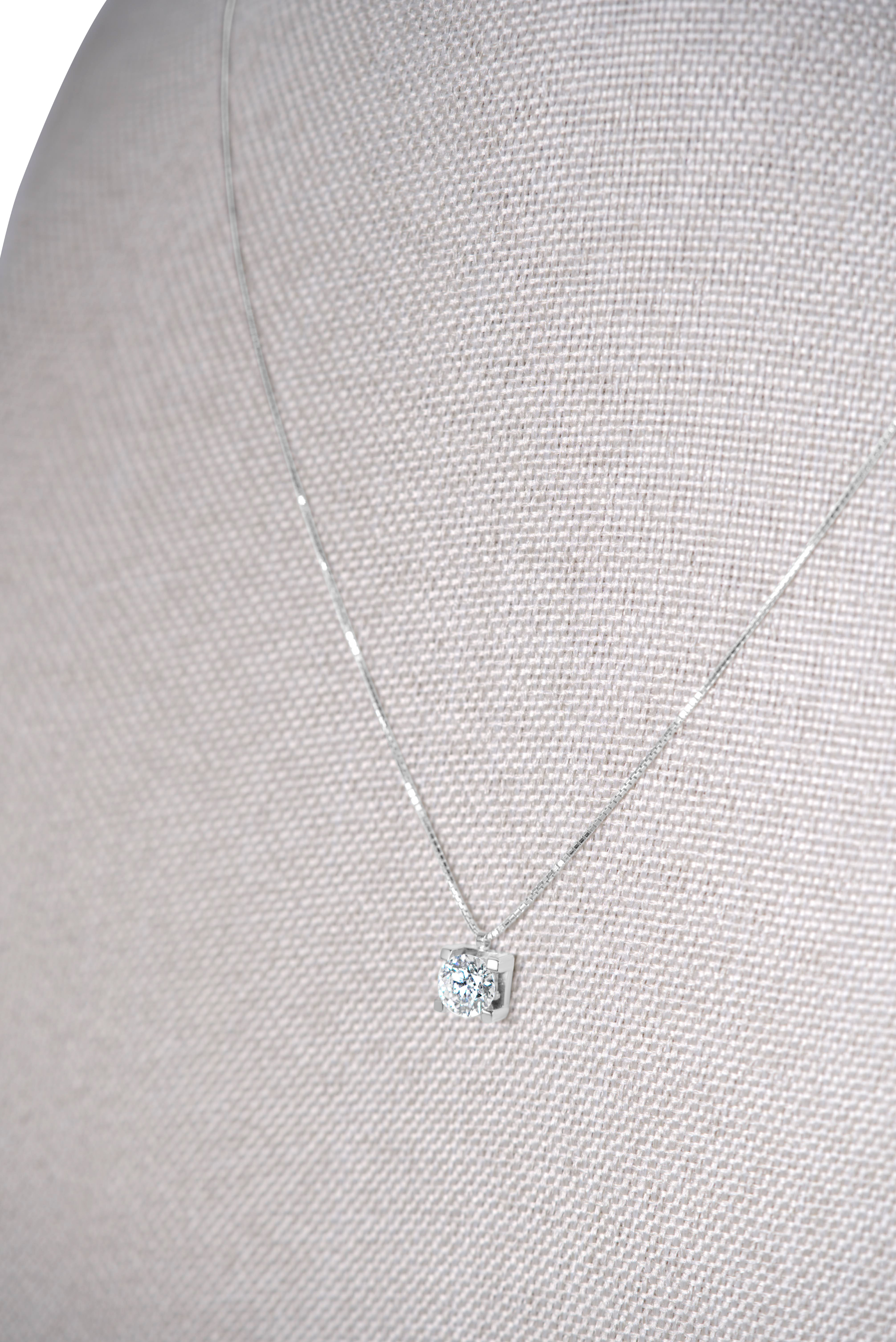 Round Solitaire Diamond Pendant, Box Setting