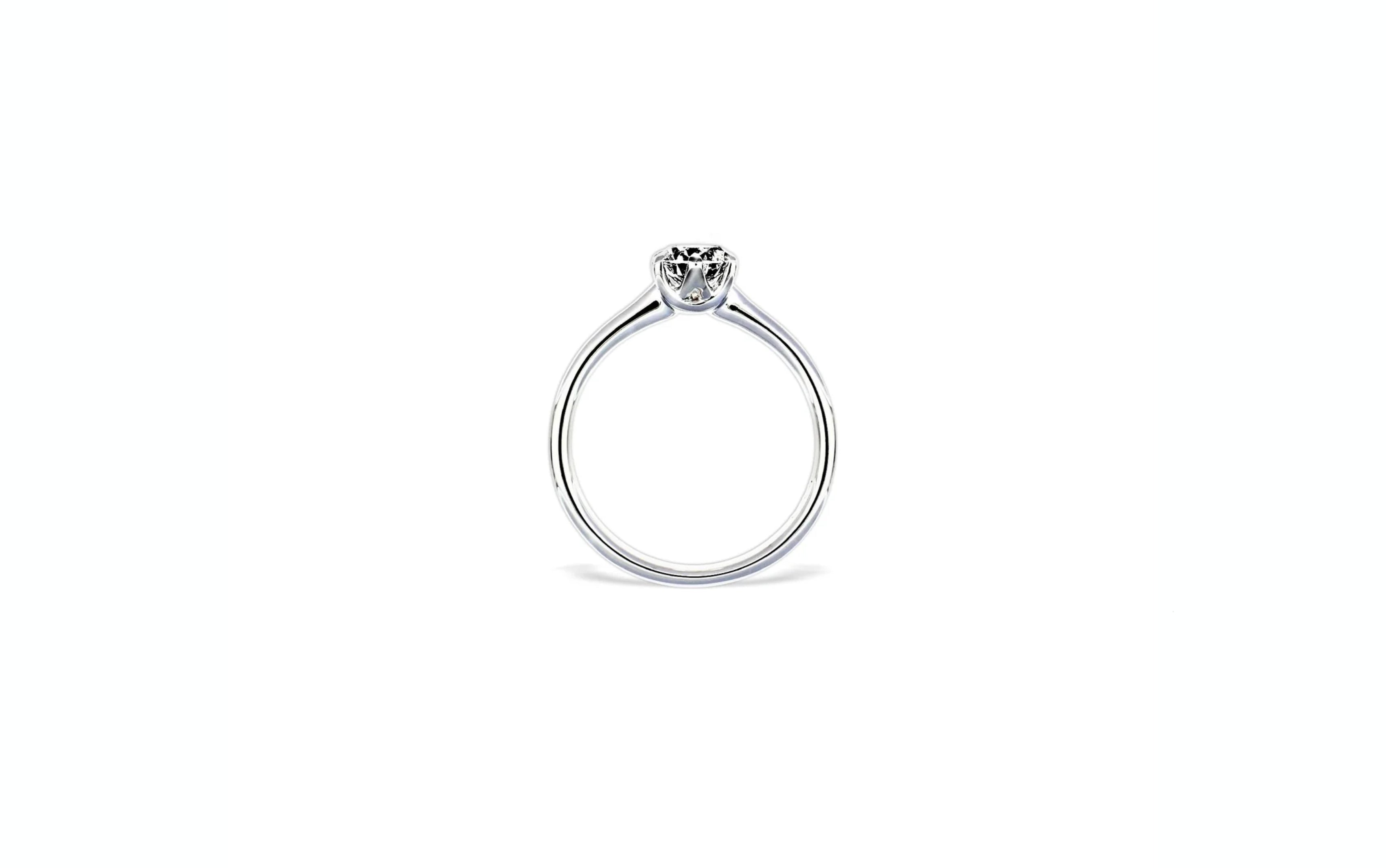 "My Star" Six-Prong Round Solitaire Ring